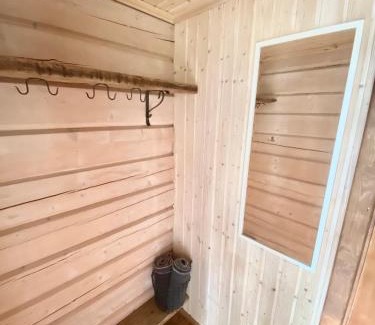 Suuresadama House | Experience Männiliiva Puhkemaja: Rated 9/10, Pet-Friendly Retreat