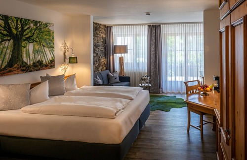 Wiggensbach Hotel | Discover Mäser's Allgäuherz: Spa Retreat with Top-Rated Service