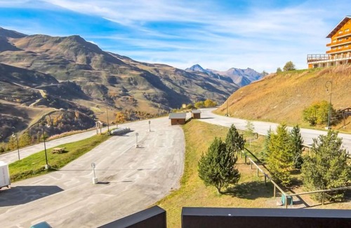 Reberty Apartment | Cozy Médian 422: Lake View & Pet-Friendly Retreat