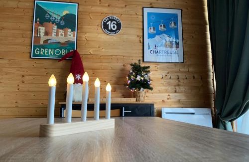 Chamrousse Apartment | Child-Friendly Mélèze B *** with Great Views and 8.8 Rating