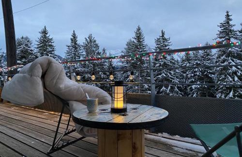 Chamrousse Apartment | Child-Friendly Mélèze B *** with Great Views and 8.8 Rating