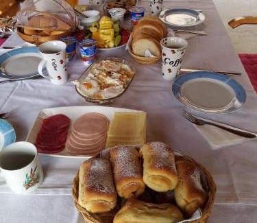 Tiszaszolos House | Guest Rated 10/10 at Mézeskuckó: Family-Friendly Retreat