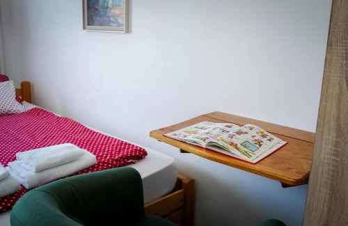 Tiszaszolos House | Guest Rated 10/10 at Mézeskuckó: Family-Friendly Retreat