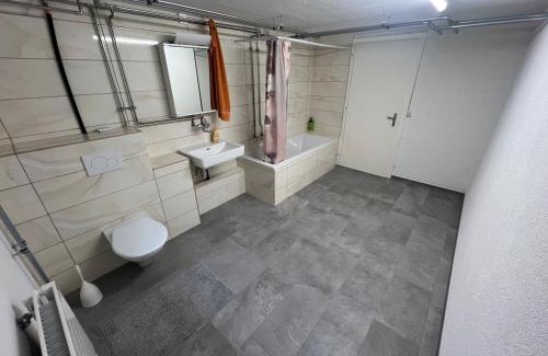 Fulenbach Apartment | Möblierte Studiowohnung 65 m2 Wohnfläche mit Kostenlosen Endreinigung