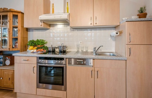 Eggstatt Apartment | Discover Fun at Möderlhof - Kampenwand for Families & Pets
