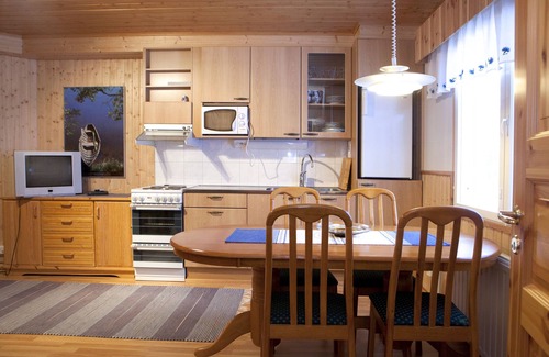 Mohko Hotel | Explore Möhkön Rajakartano: Spa, Dining & Family Fun