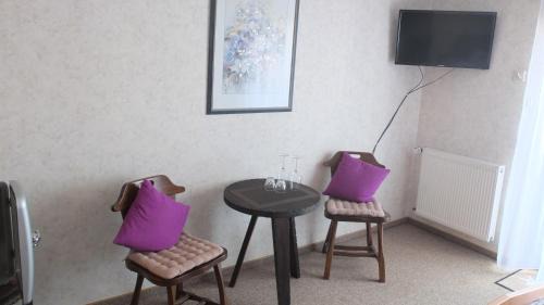 Bad Kreuznach Bed & Breakfast | Discover Mönchbergerhof Müller: Guest Rated 8/10