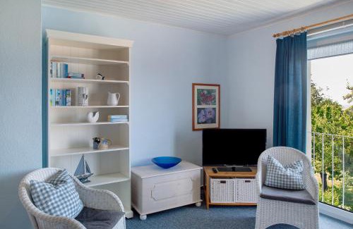 Meschendorf Apartment | Seaside Family Retreat at Möve Aba Appartment 44