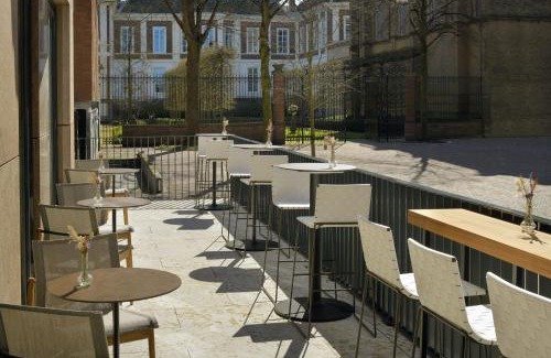 The Hague Center Hotel | Discover Mövenpick Hotel The Hague – 4-Star Stay with Breakfast