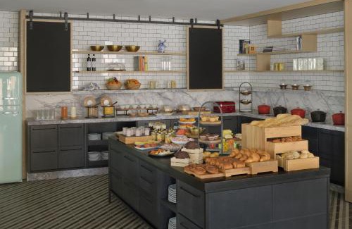 The Hague Center Hotel | Discover Mövenpick Hotel The Hague – 4-Star Stay with Breakfast