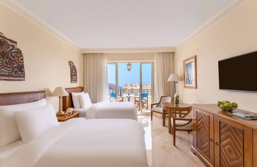 Aqaba Hotel | Experience Mövenpick Resort & Residences Aqaba with Ocean Views