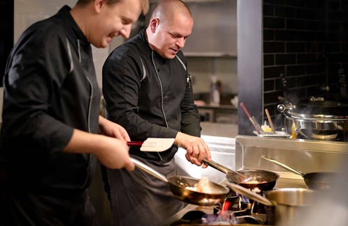Novi Zagreb Hotel | Discover Mövenpick Zagreb: Guest Rated 9.2 with Spa & Dining
