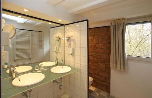 Wartenberg-Rohrbach Hotel | Discover Mühle am Schlossberg: Pet-Friendly Retreat