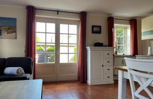 Wrixum Apartment | Pet-Friendly Retreat at Mühlenhaus 3 - A Family Haven