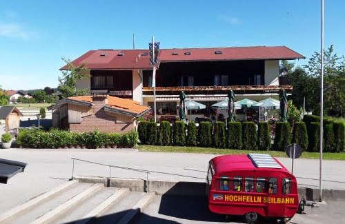 Bergen Hotel | Discover Mühlwinkler Hof: Family-Friendly Retreat Awaits