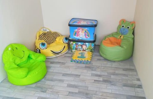 Besiktas Apartment | Prime Location with Fun Duplex Apartment for Families