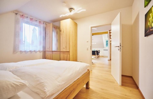 Bickensohl Apartment | Discover Müller s Ferienhäusle UG: Rated 9.4, Pet-Friendly Stay