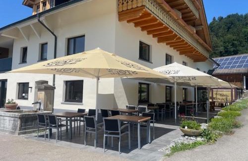 Christazhofen Apartment | Discover Müller's Stuben: Family-Friendly Dining & Comfort