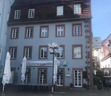 Kaiserslautern Apartment | Pet-Friendly Münch 10: Breakfast Included for Families