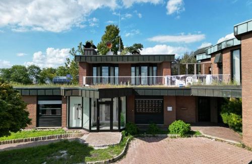 Roxel Apartment | Discover the Oasis at Münsterland with Oceanfront Bliss