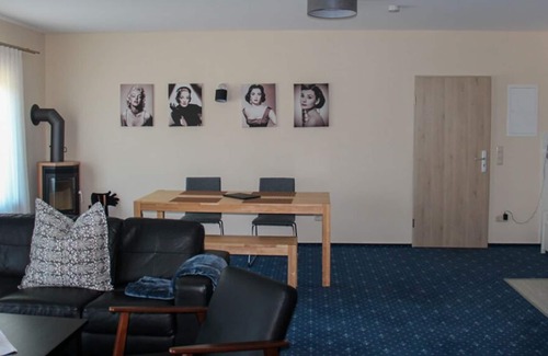 Muritz Apartment | Oceanfront Müritz Apartment Zum Wiesenblick - Rated 9/10