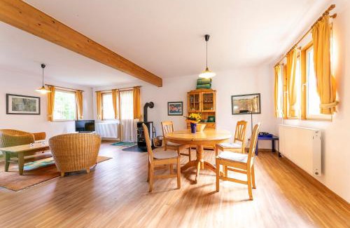 Muritz House | Discover Müritzparadies: Pet-Friendly Beach Retreat