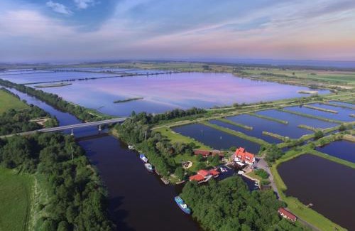 Baltic Sea Bed & Breakfast | Discover Mėlynojo karpio namas: 9/10 Rated Getaway!