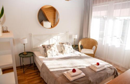 Baltic Sea Bed & Breakfast | Discover Mėlynojo karpio namas: 9/10 Rated Getaway!