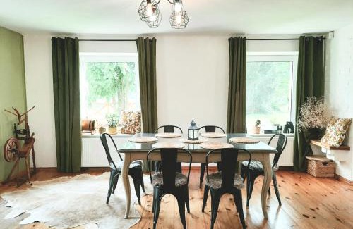 Sarnaki House | Pet-Friendly Retreat at Młyn nad Sarenką - Rated 9.8/10