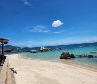 Thuan Nam Hotel | Discover Mũi Dinh Hotel: Oceanfront Bliss Awaits You