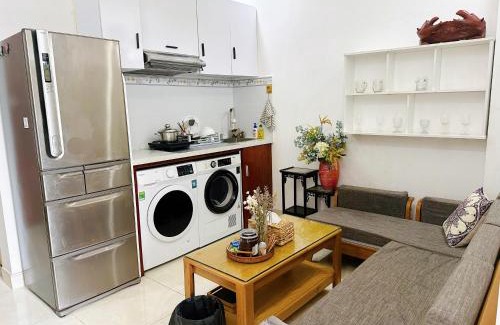 Phuong 6 Apartment | Modern Quận 3 Hotel with Scenic Views & Family Amenities