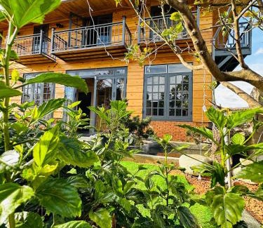 Da Lat Apartment | Experience Comfort at Mệ Liệu's House - Pet Friendly Stay!