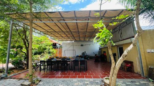 Ke Ga Hotel | Experience Mộc Lam Homestay: Rated 9/10 with Pet-Friendly Perks