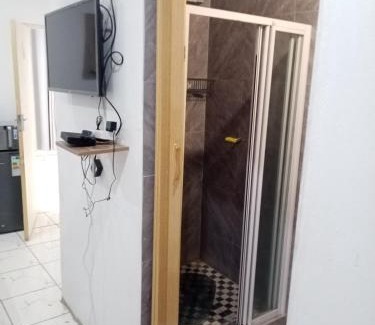 Polokwane Cabin | M and E Lodge