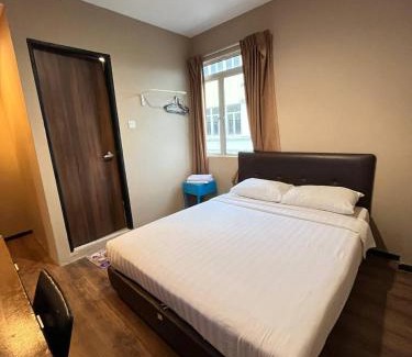 Lutong Hotel | Discover M Boutique Inn: Family-Friendly with Breakfast Included
