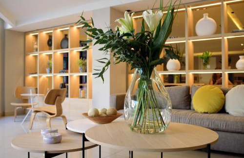Buenos Aires Central Business District Hotel | Family-Friendly Stay at M Concept Hotel - 4-Star Comfort