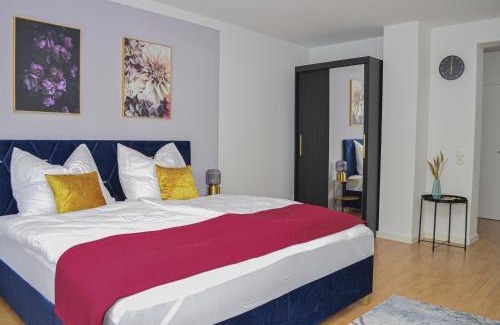 Kaiserslautern Apartment | Stylish M&D Apartments near Volkspark with Balcony & Netflix