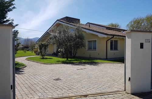 Camaiore House | Experience M. D. House: Pool & Ocean Views Await You!