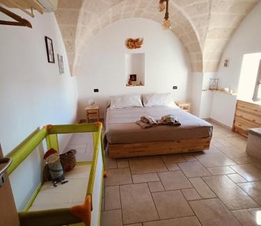 Crispiano Apartment | Discover M&G Maison: Pet and Child Friendly Retreat!