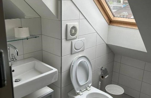 Lucerne Apartment | Relaxing M-hostel Suite with Spa & Family-Friendly Amenities