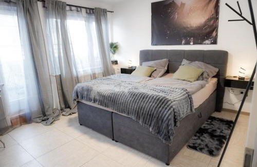Dortmund City Centre Apartment | M House Do Modernes Privatzimmer mit Balkon & Self Check-in