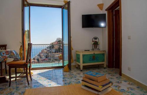 Liparlati Apartment | Delightful M'incanto: Pet and Child Friendly Retreat