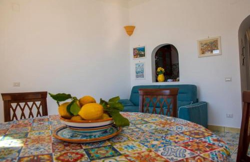 Liparlati Apartment | Delightful M'incanto: Pet and Child Friendly Retreat