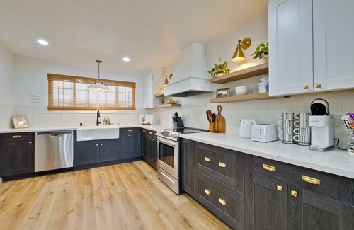 San Jose House | Modern SFH with AC, WiFi & Family-Friendly Amenities