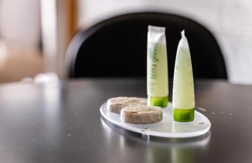 Connell Hotel | Pet-Friendly M&M Motel with High Guest Ratings