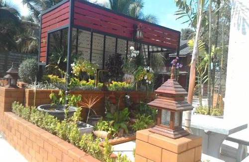 Don Kaeo Hotel | Family-Friendly M.place Maerim with Breakfast Included