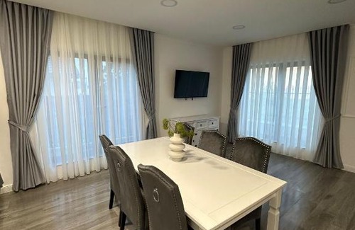 Sanmartin Apartment | Child-Friendly Stay at M&S Apartment 2 – Guest Rated 10/10