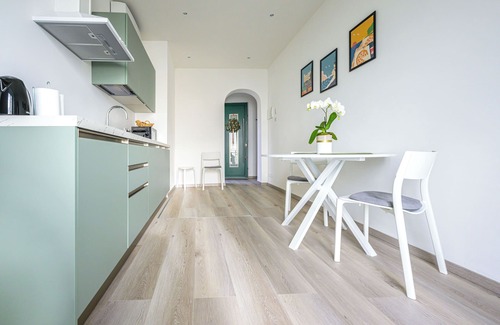Roiano-Gretta-Barcola-Cologna-Scorcola Condo | M&S Holiday House - Apartment for 4/5 Guests Sea View