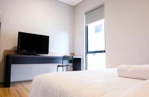 Binong Hotel | Discover M Studio Karawaci: Family-Friendly with Pool