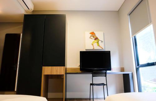 Binong Hotel | Discover M Studio Karawaci: Family-Friendly with Pool